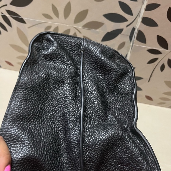 Authentic Tods tote 👜 with expandable storage soft pebbled leather durable - Picture 11 of 13